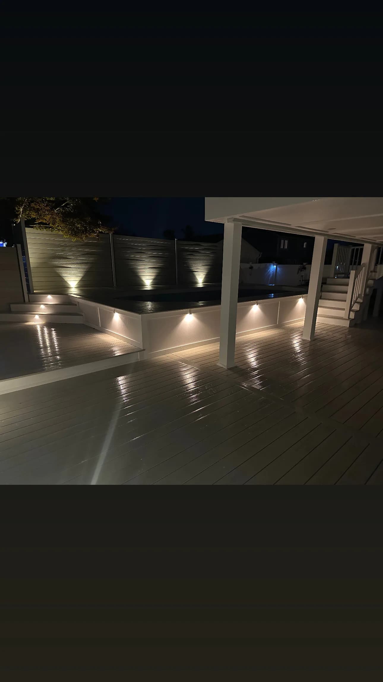 Elegant Seamless WhiteWashed Cedar